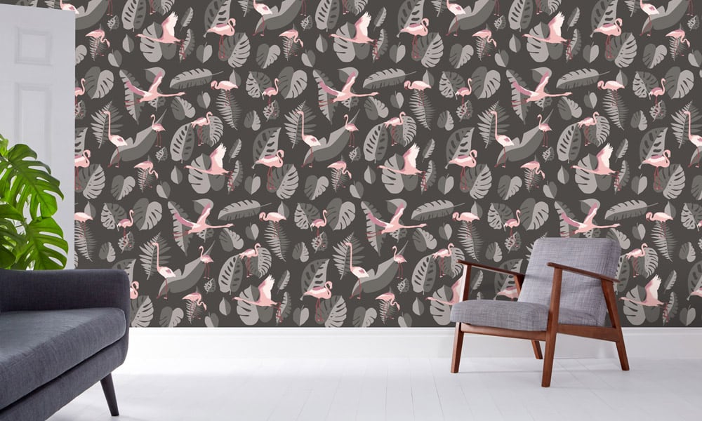 Flamingo wallpaper in dark grey and pink in a living room 
